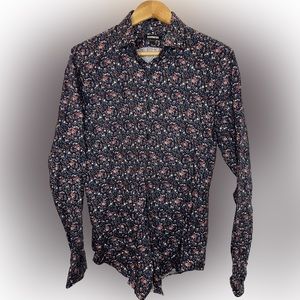 Slim Fit navy and floral Button-down by Express size Medium neck 15-15 1/2
